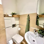 Jenny - Old Town, Free Private Parking, Ac Bratislava